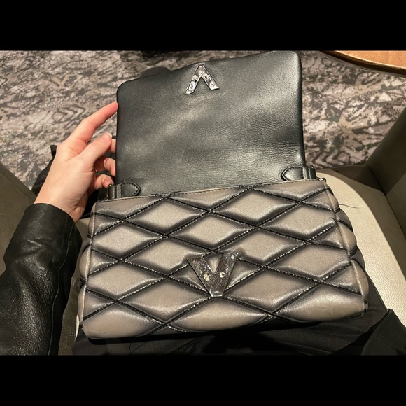 Louis Vuitton go14 twist - Picture 2 of 11